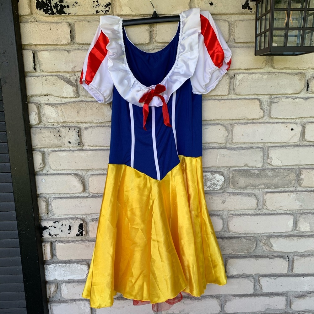Snow White kid dress  play day for girls